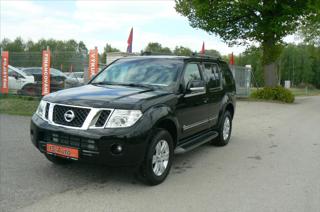 Nissan Pathfinder 3,0 DCI V6 24V 4X4 SUV