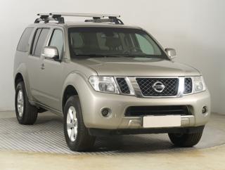 Nissan Pathfinder 2.5 dCi 140kW terénní