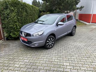 Nissan Qashqai 1,5 DCI / klima  VISIA - moc hezké auto SUV