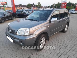 Nissan X-Trail 2.2 dCi SUV