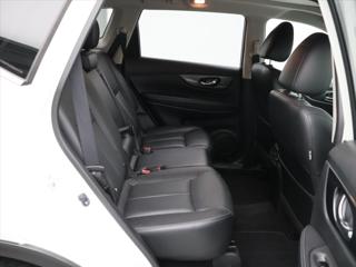 Nissan X-Trail 1,6 dCi 96kw 4WD Kůže Panorama SUV - Foto 14