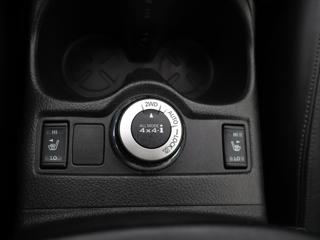 Nissan X-Trail 1,6 dCi 96kw 4WD Kůže Panorama SUV - Foto 26