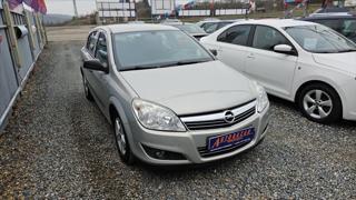 Opel Astra 1,6 85kW Essentia hatchback