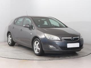 Opel Astra 1.7 CDTI 81kW hatchback