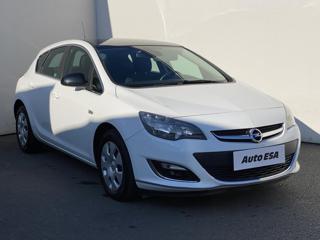 Opel Astra 1.4 T, ČR hatchback