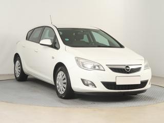 Opel Astra 1.7 CDTI 81kW hatchback