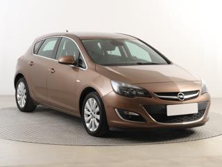 Opel Astra 1.4 T 103kW hatchback