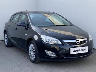 Opel Astra 1.4T hatchback