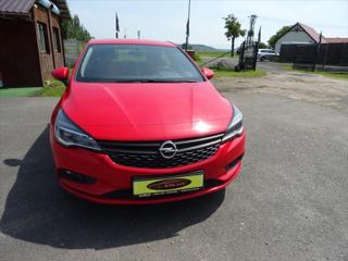 Opel Astra 1,4 74 kW Koupeno v ČR hatchback