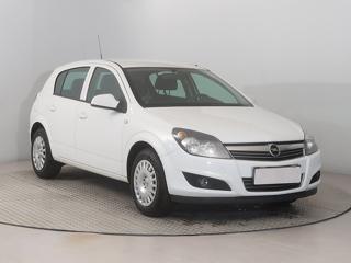 Opel Astra 1.6 16V 85kW hatchback