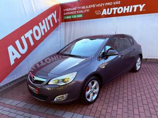 Opel Astra 1.6 Classic, ČR, Tažné, 53 tkm hatchback