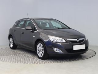 Opel Astra 1.6 16V 85kW hatchback