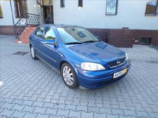 Opel Astra 1,8 i16V  SPORT hatchback