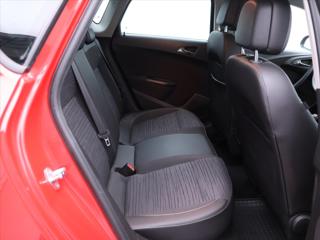 Opel Astra 1,4 T 88kW CZ Drive Serv.Kniha hatchback - Foto 12