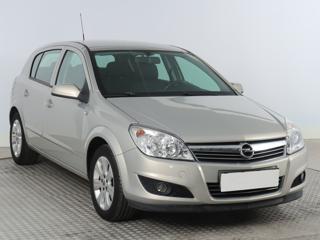 Opel Astra 1.6 16V 85kW hatchback