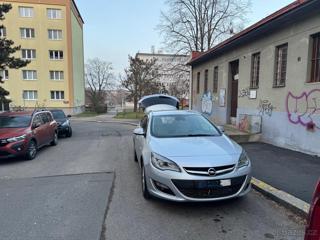 Opel Astra 2,0   2013 rok 2.0nafta kombi