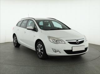 Opel Astra 1.7 CDTI 92kW kombi