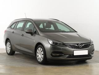 Opel Astra 1.2 Turbo 96kW kombi