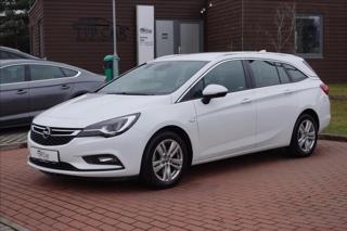 Opel Astra 1,6 Turbo  Inovation AUTOMAT kombi