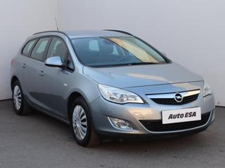 Opel Astra 2.0 CDTi kombi