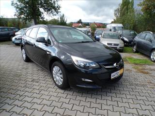 Opel Astra 1,6 16V  NOVÉ ROZVODY! kombi