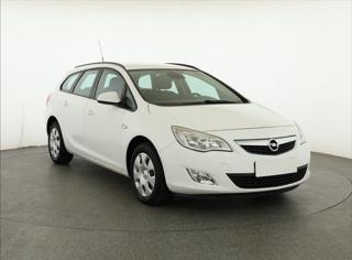 Opel Astra 1.7 CDTI 81kW kombi