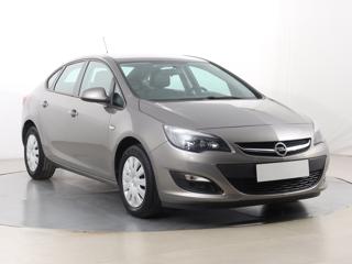 Opel Astra 1.6 16V 85kW sedan