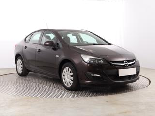 Opel Astra 1.4 T 103kW sedan