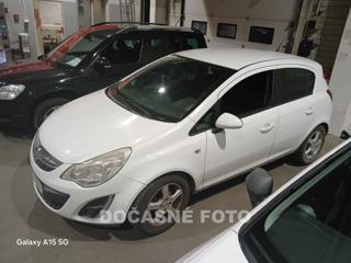Opel Corsa 1.2i hatchback