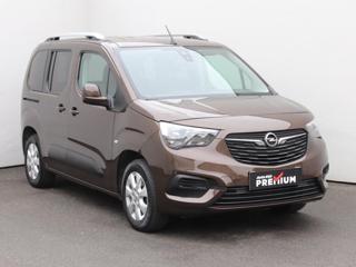 Opel Combo 1.2T, 1.maj, Serv.kniha, ČR MPV