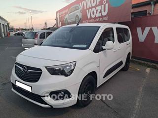 Opel Combo 1.2T, 1.maj, Serv.kniha, ČR MPV
