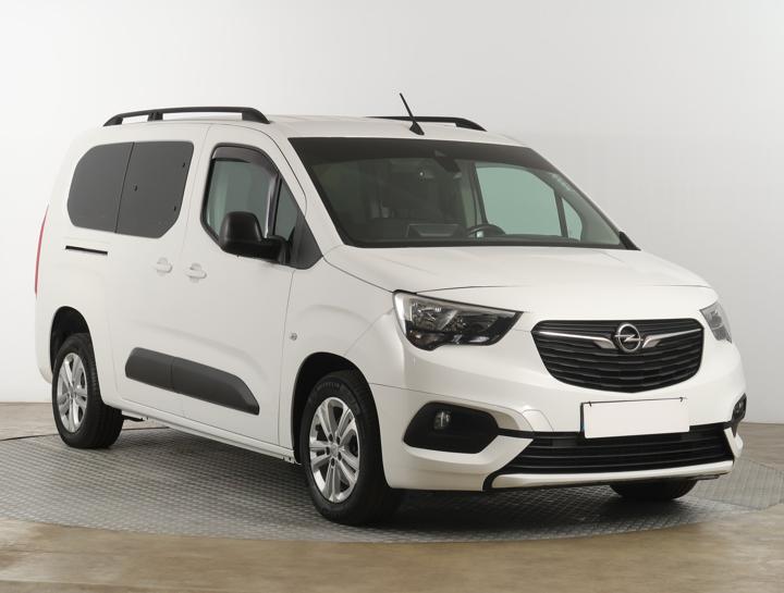 Opel Combo - ilustrační obrázek