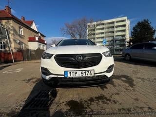 Opel Grandland 1,2   96 kw 130 HP, automatická přev MPV