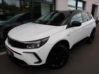 Opel Grandland 1,2 Turbo,96kW,1majČR,ser.kn. SUV