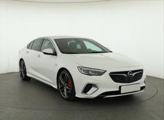 Opel Insignia 2.0 BiTurbo CDTI 154kW hatchback