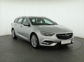 Opel Insignia 2.0 BiTurbo CDTI 154kW kombi