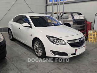 Opel Insignia 2.0cdti, Serv.kniha, ČR liftback