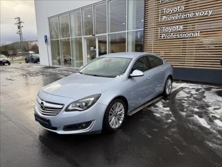 Opel Insignia 2,0 CDTi ACTIVE sedan