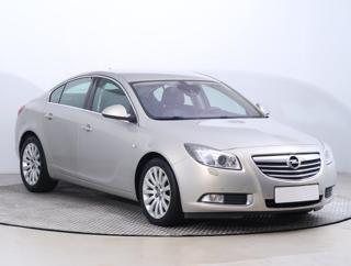 Opel Insignia 2.0 Turbo 162kW sedan