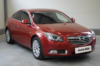 Opel Insignia 2.0CDTi sedan