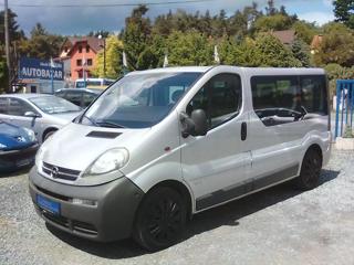 Opel Vivaro 1.9CDTi Tour, závěs na 2000 kg kombi
