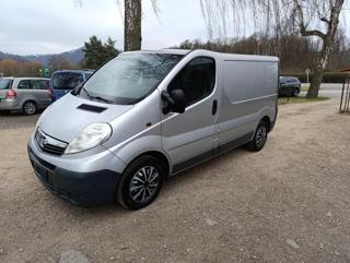 Opel Vivaro 2.0DCi klima tažné DPH tempoma pick up