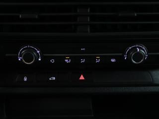 Opel Vivaro 1,5 CDTi 88kW Klimatizace skříň - Foto 14