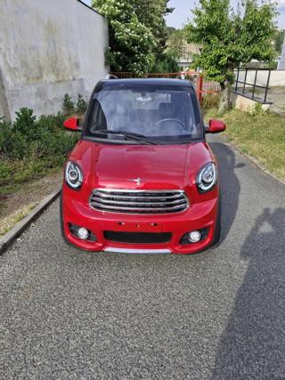 Ostatní elektro hatchback