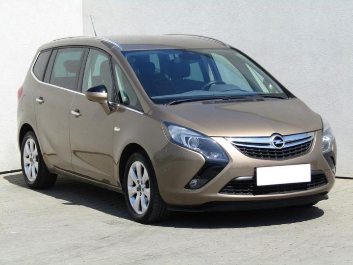 Opel Zafira - ilustrační obrázek