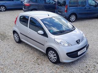 Peugeot 107 1,0i 50kW AUTOMAT hatchback
