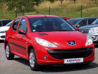 Peugeot 206 1,4 KLIMA, 1.majitel, serviska hatchback