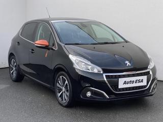 Peugeot 208 1.2 PT hatchback