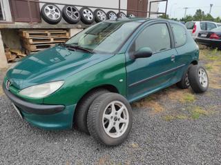 Peugeot 206 1.1 hatchback