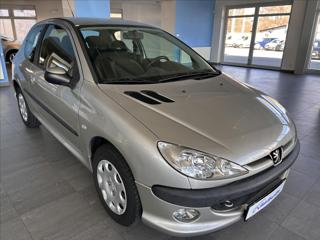 Peugeot 206 1,4   KLIMATIZACE hatchback